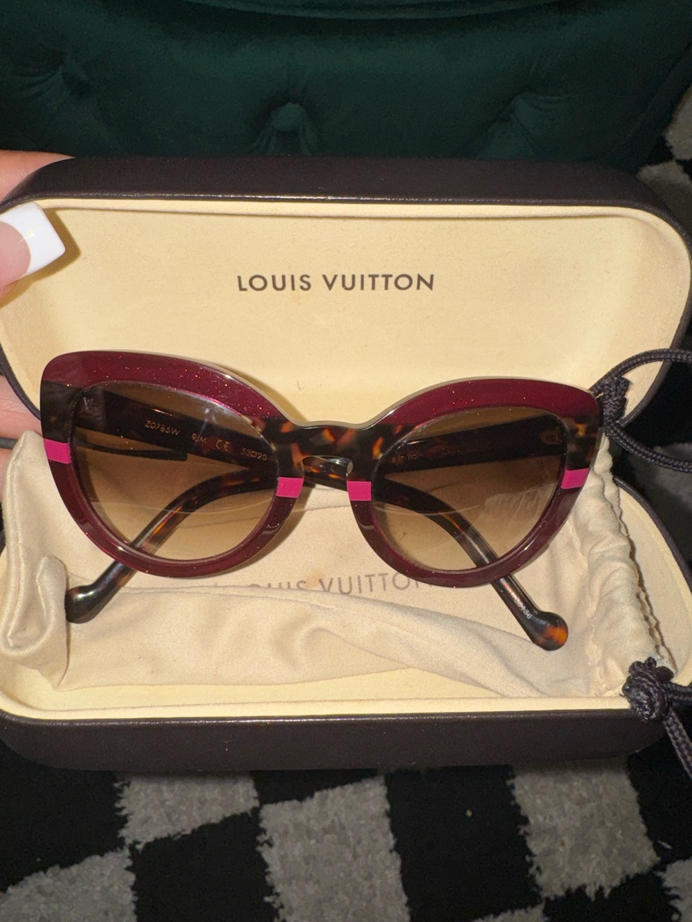 Louis Vuitton Z0785W Women’s Cat Eye Sunglasses